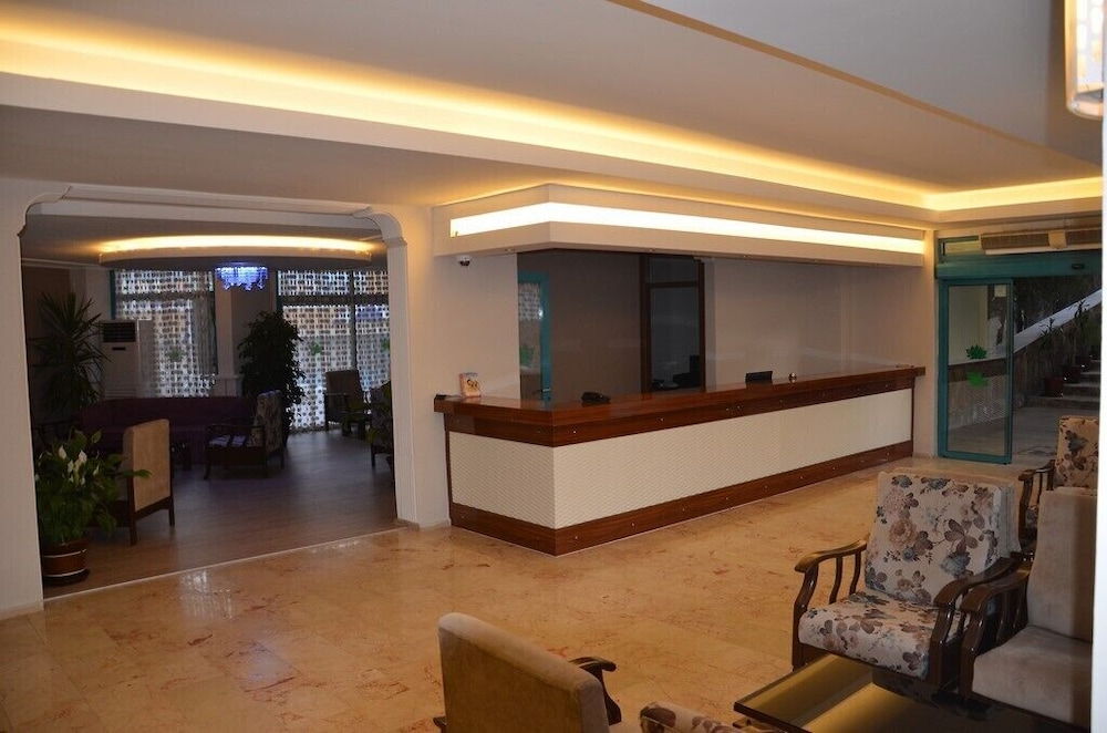 Cinar Family Suite Hotel 10/50