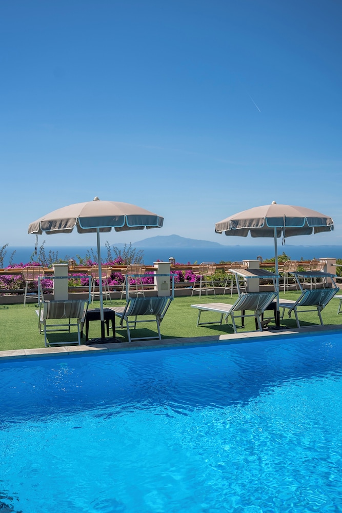 Hotel il Girasole 2/74