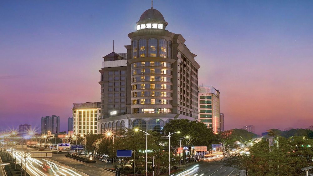 Maison New Century Hotel Dongguan 3/69
