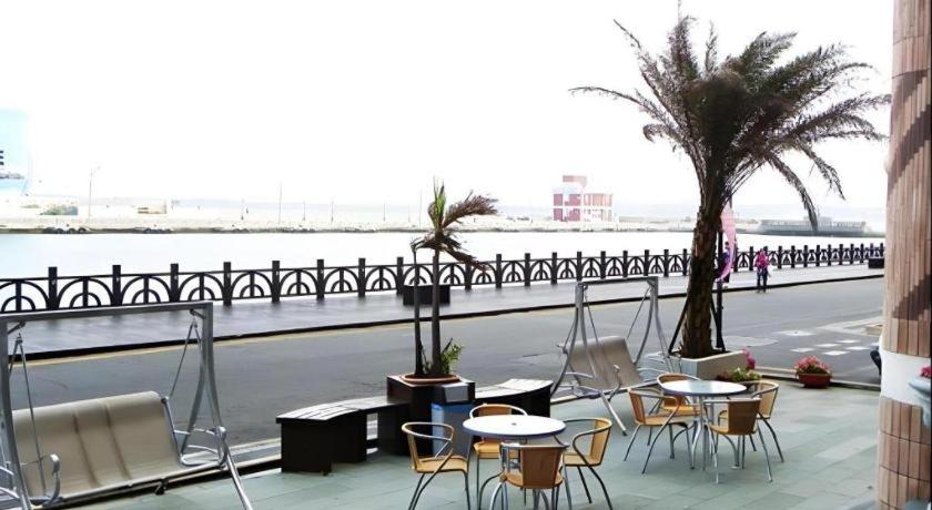 Ocean Hotel 39/39