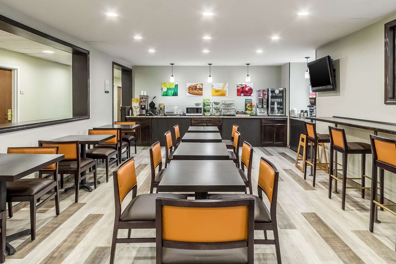 Quality Inn & Suites North Lima - Boardman 24/29