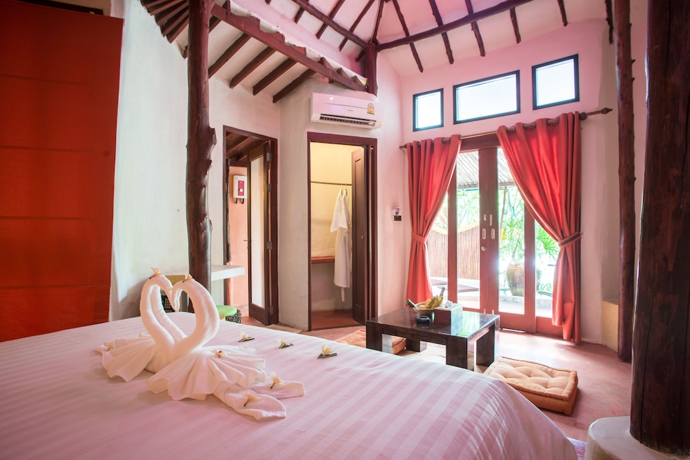 B52 BEACH RESORT 38/60