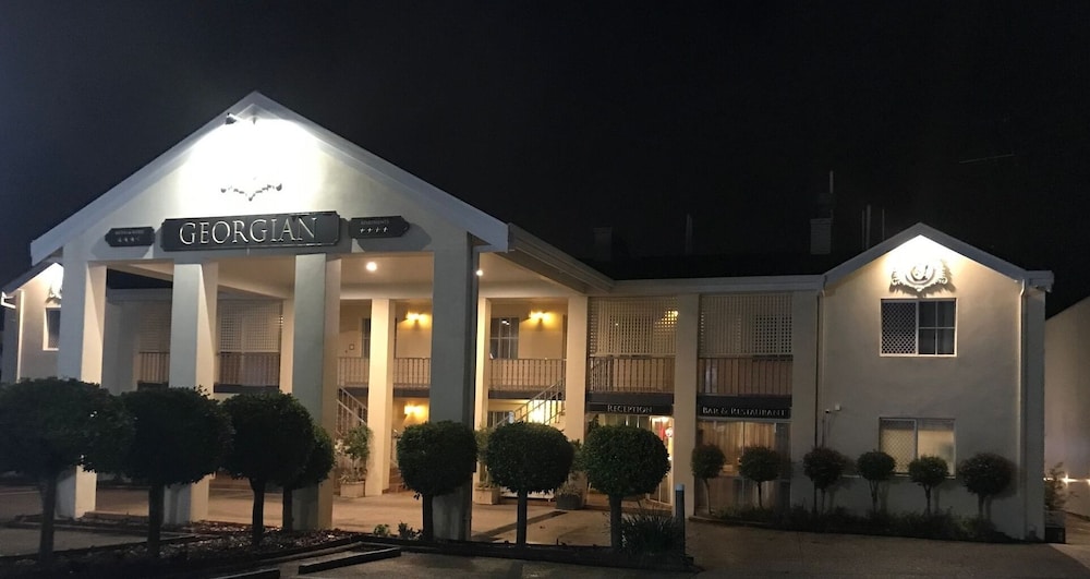 Albury Georgian Motel Suites 3/35