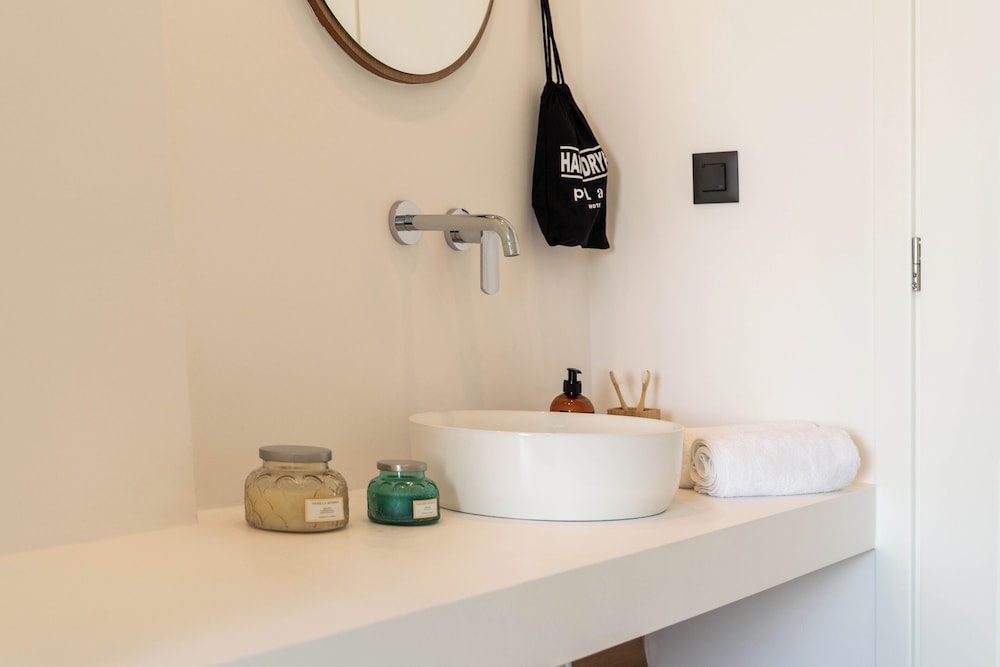 Play Paros, a member of Brown Hotels 8/62