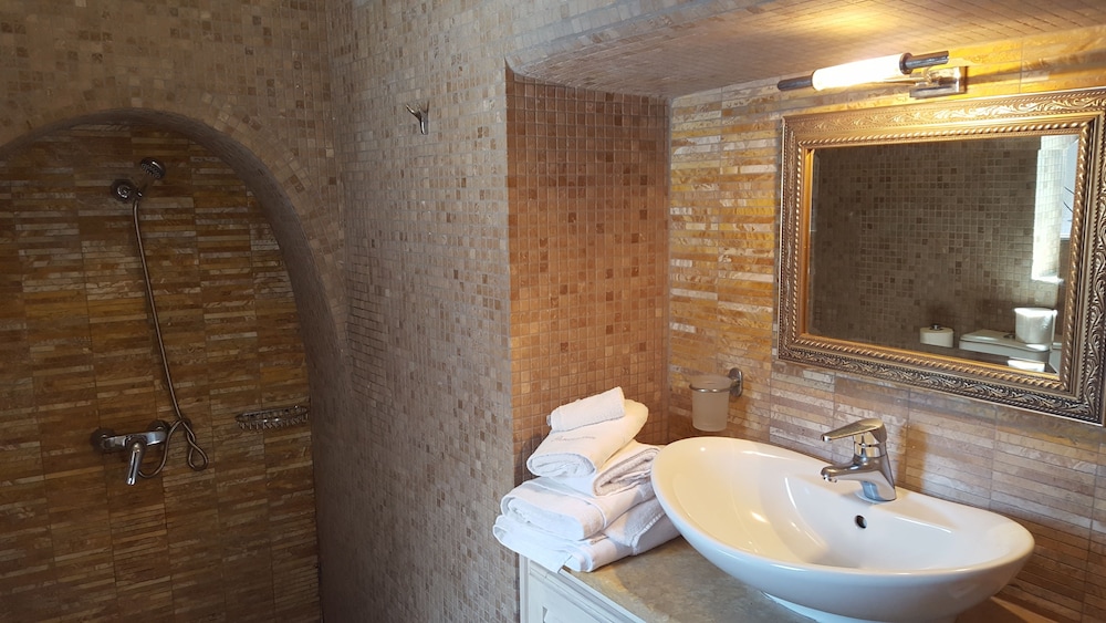 Panorama Suites 72/76