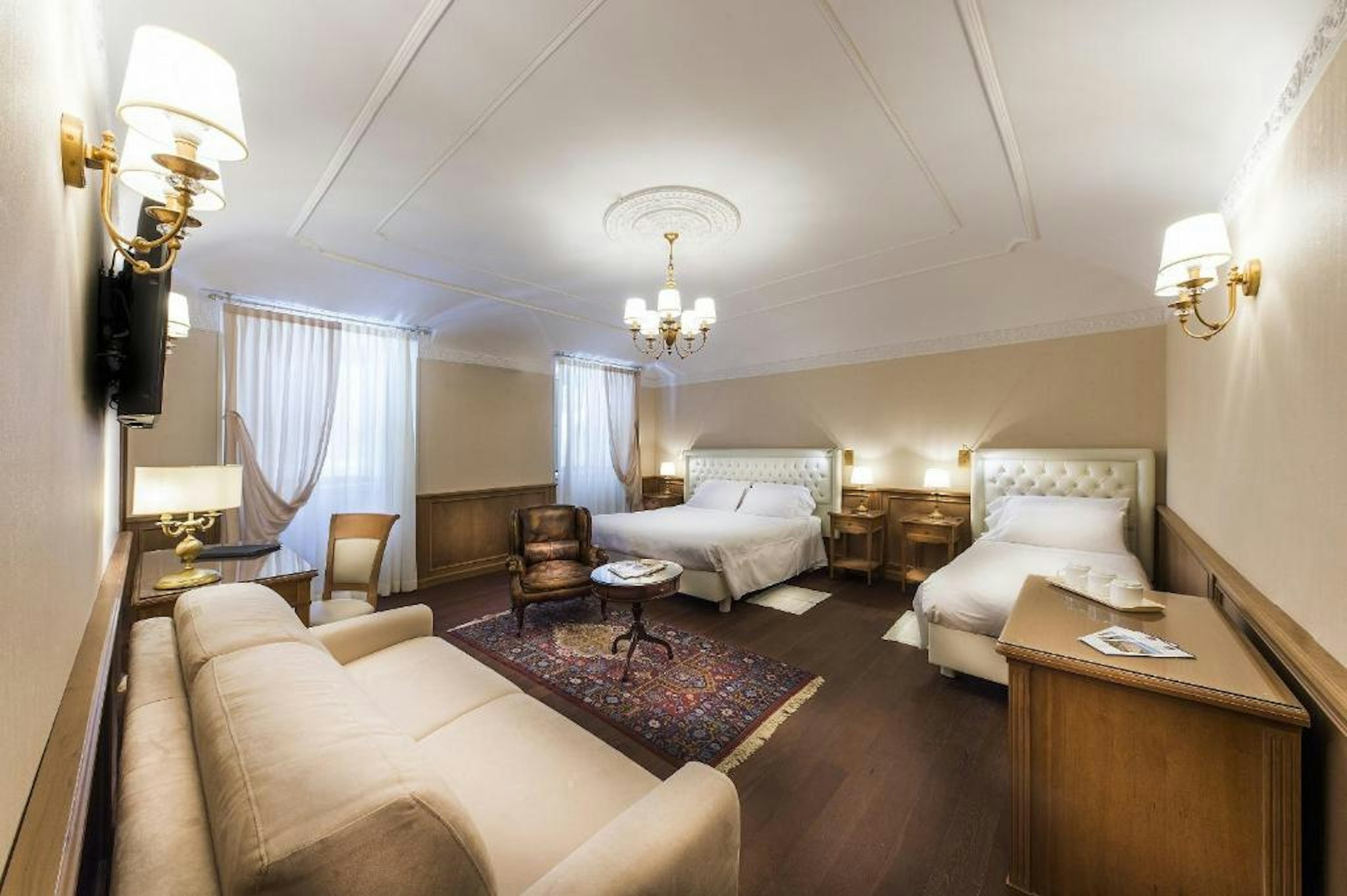 Phi Hotel Principe 40/60