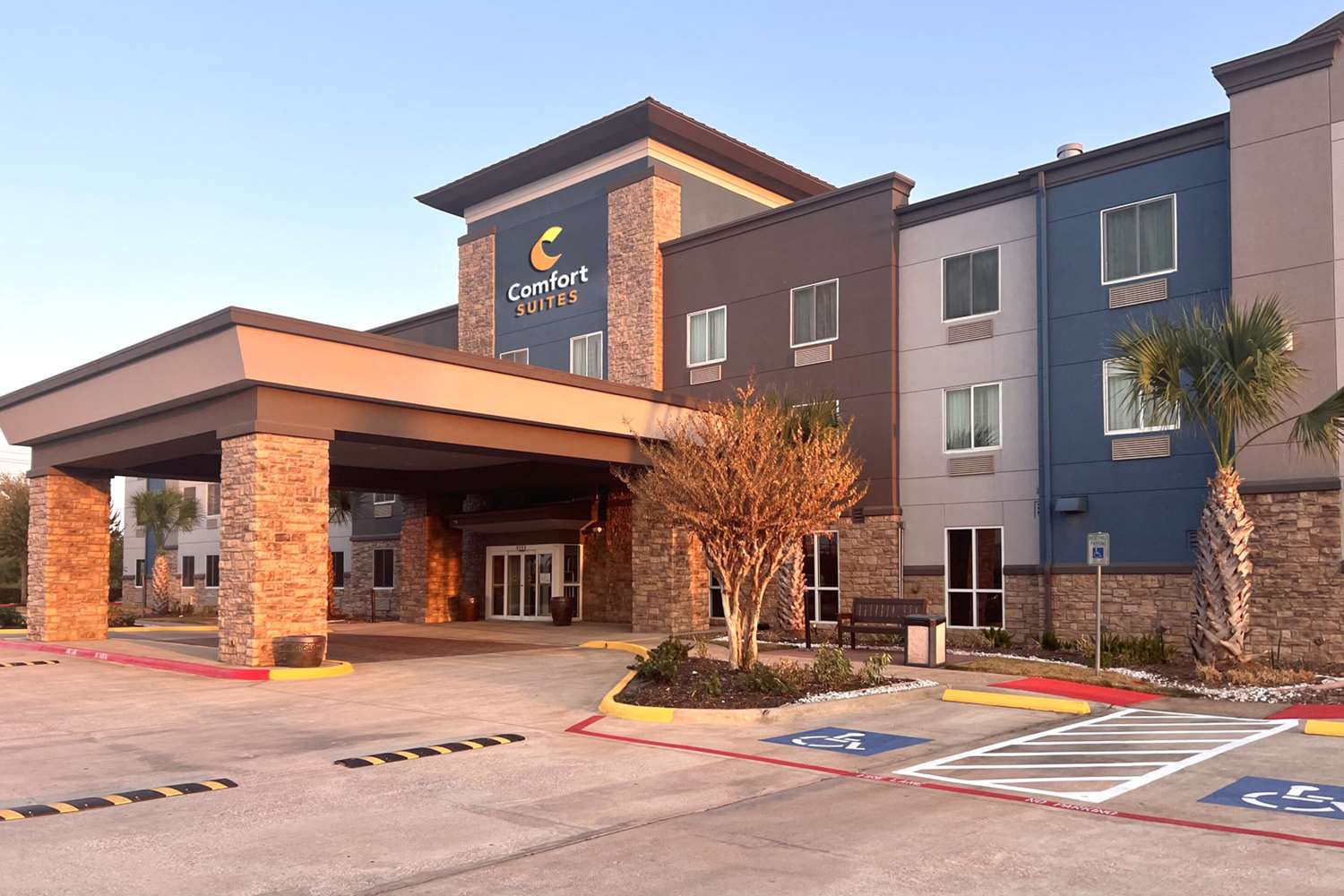 Comfort Suites Seabrook Kemah 11/11