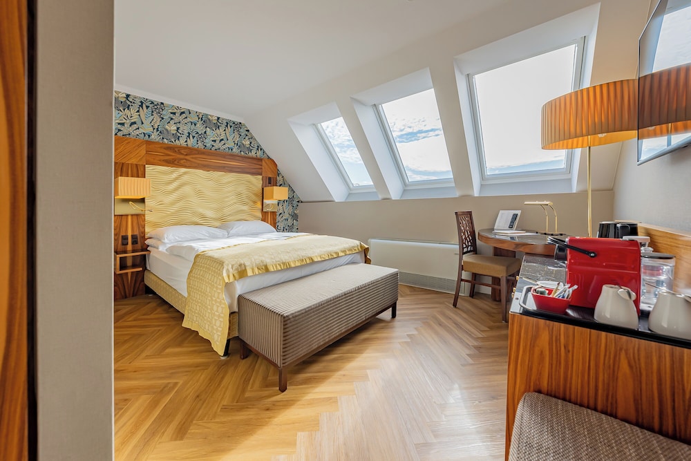 Hotel Josefshof am Rathaus 30/70