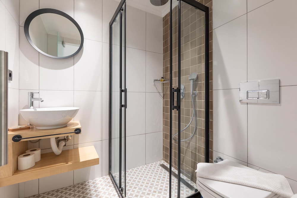 Bronze Hotel - Adults Only 31/32