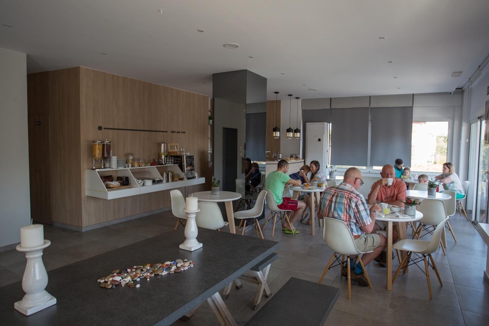Theofilos Hotel 32/49