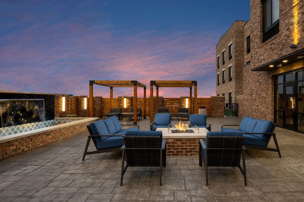 Fairfield by Marriott Inn & Suites Southaven Snowden Grove 30/32