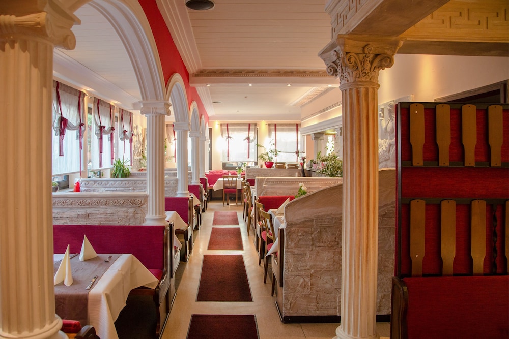 Montana Hotel Nurnberg West 20/28