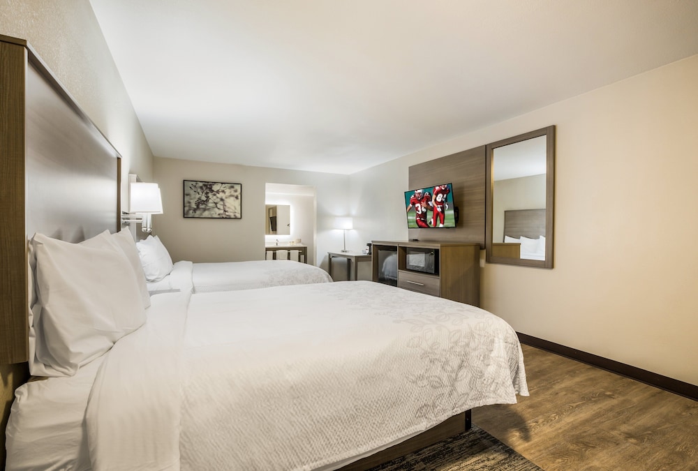 Days Inn by Wyndham Chula Vista/San Diego 24/57