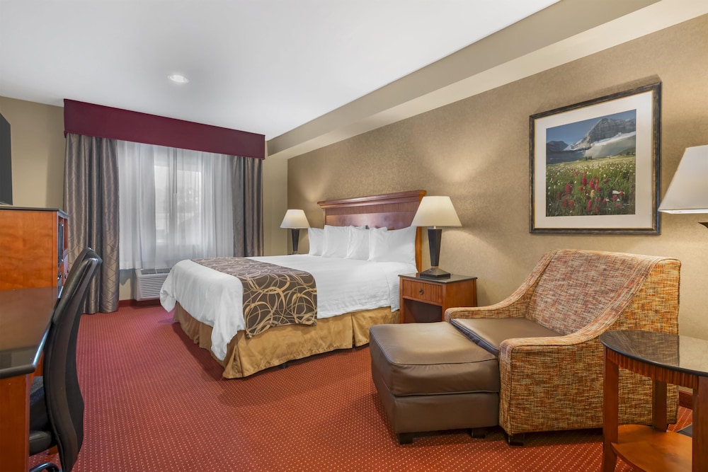 غرفة قياسية بسرير كينج، Best Western Plus Canyon Pines 3/5