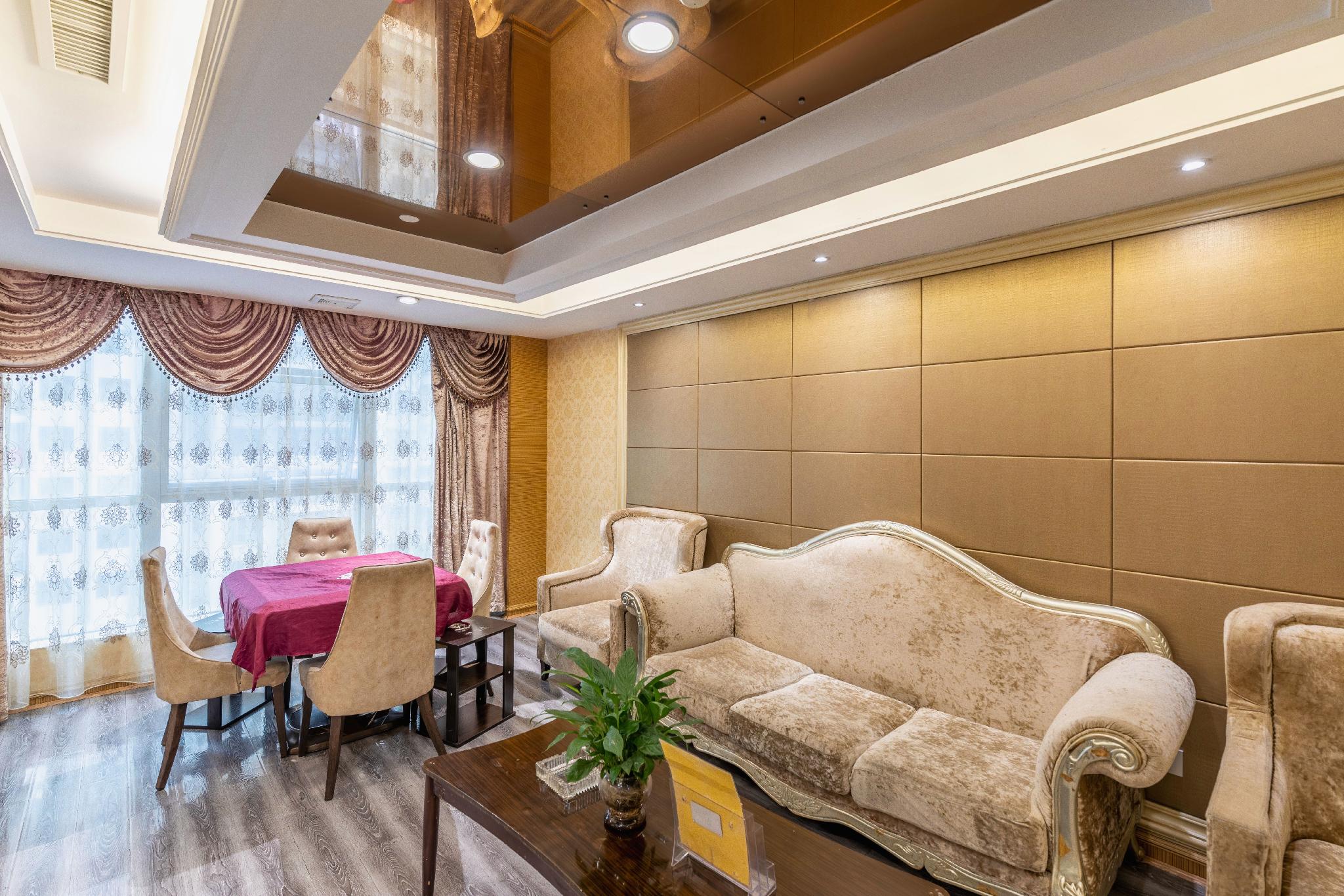 Zongheng Hotel Kaili 47/60