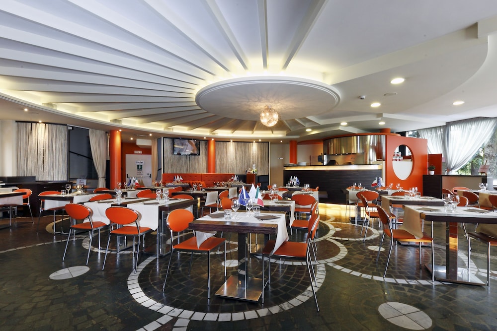 Hotel Pineta 39/65