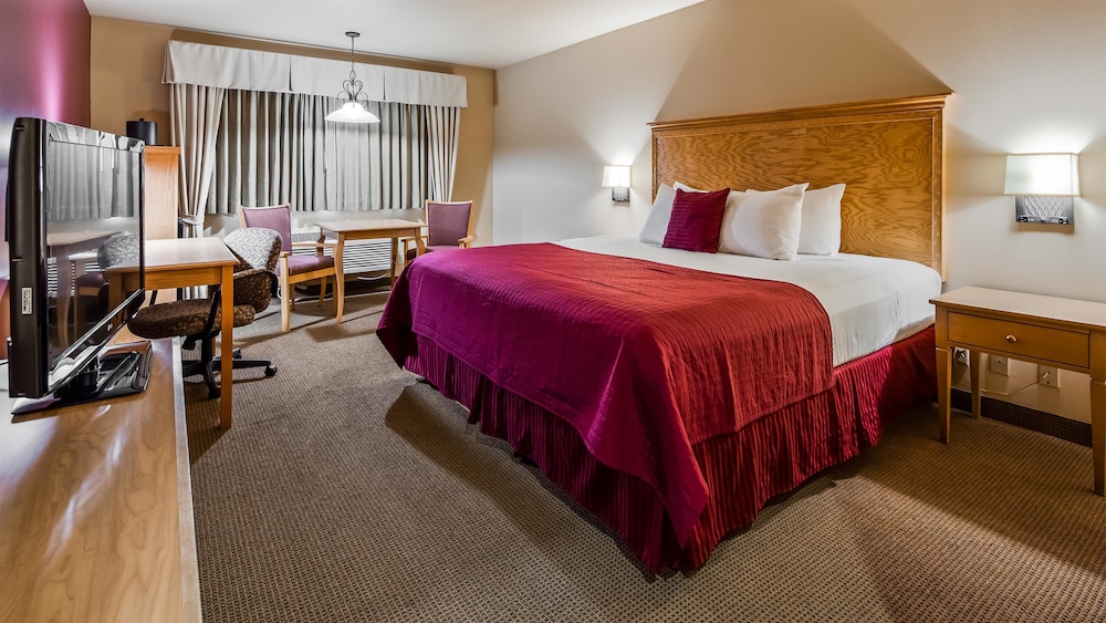 Best Western Plus Caldwell Inn & Suites 18/46