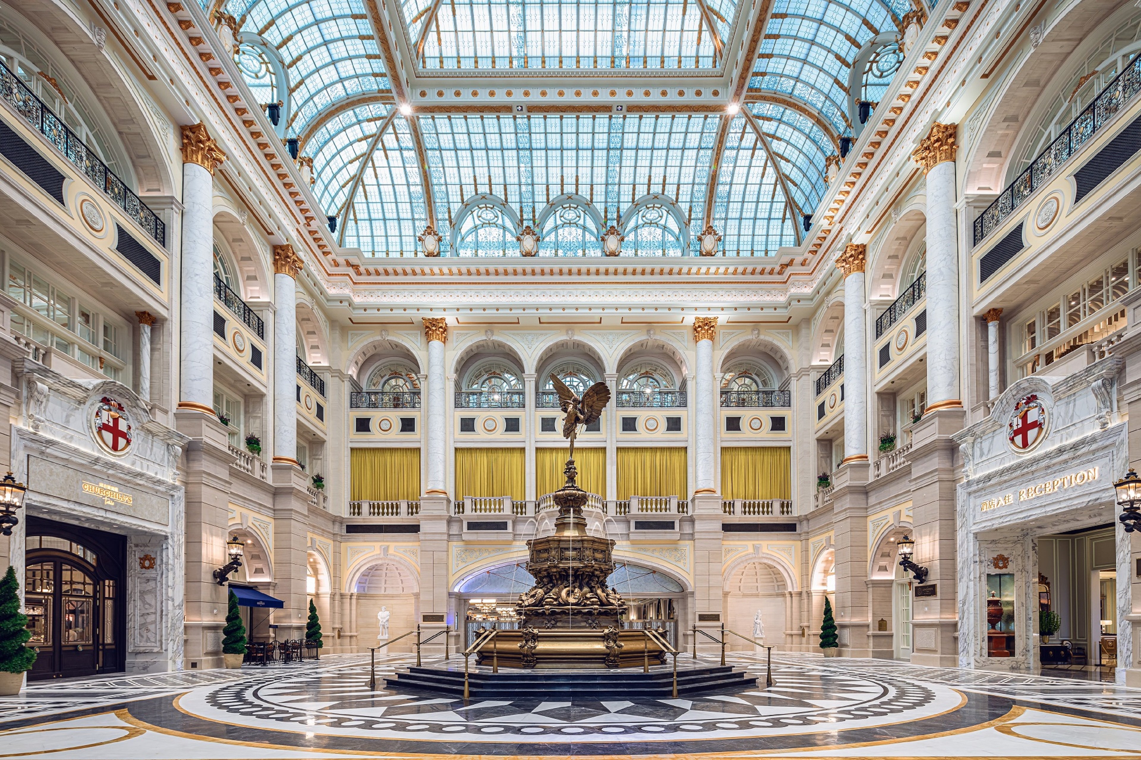 The Londoner Hotel (ex Holiday Inn Macao Cotai Central) 7/50