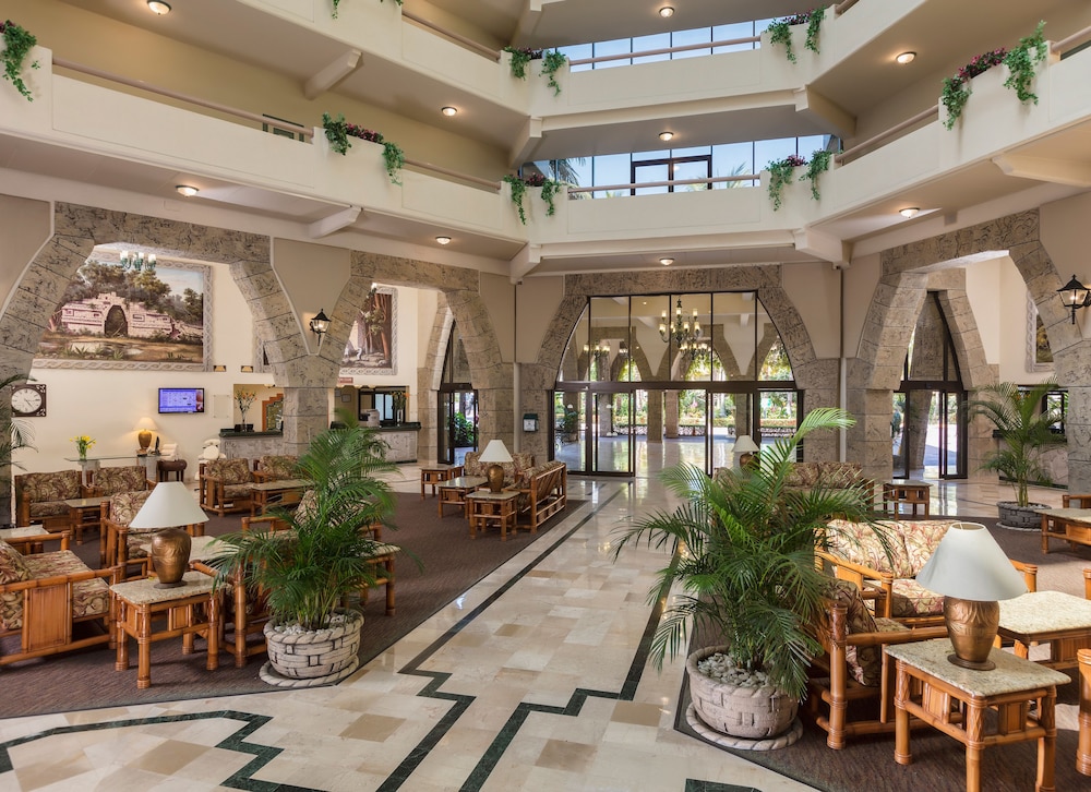 Paradise Village Beach Resort & Spa 11/69
