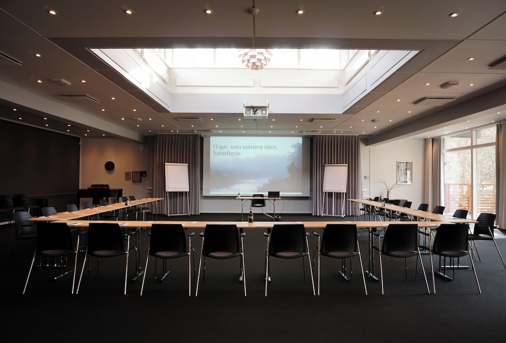 Sinatur Hotel Frederiksdal 33/49