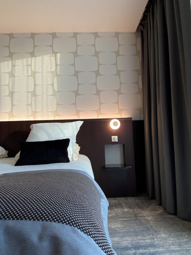 Hotel Du Pasino Saint-Amand-Les-Eaux 16/40