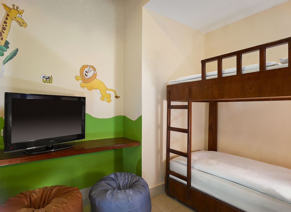 Coral Sea Holiday Resort And Aqua Park 33/77