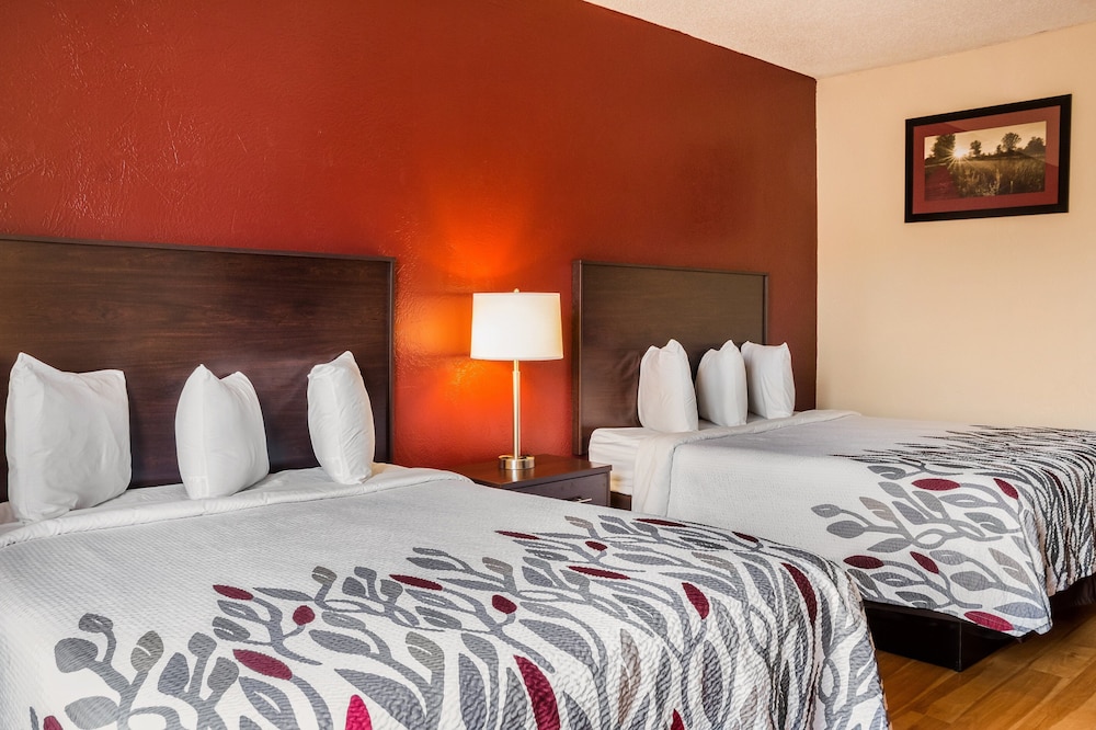 Red Roof Inn Dumas 17/32