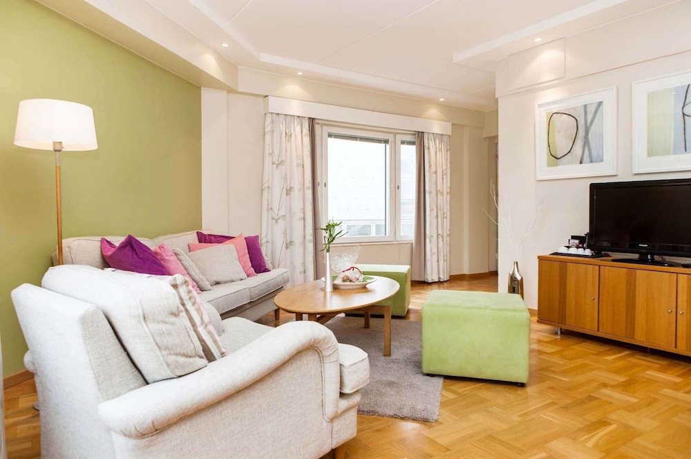 Elite Hotel Marina Plaza 27/50