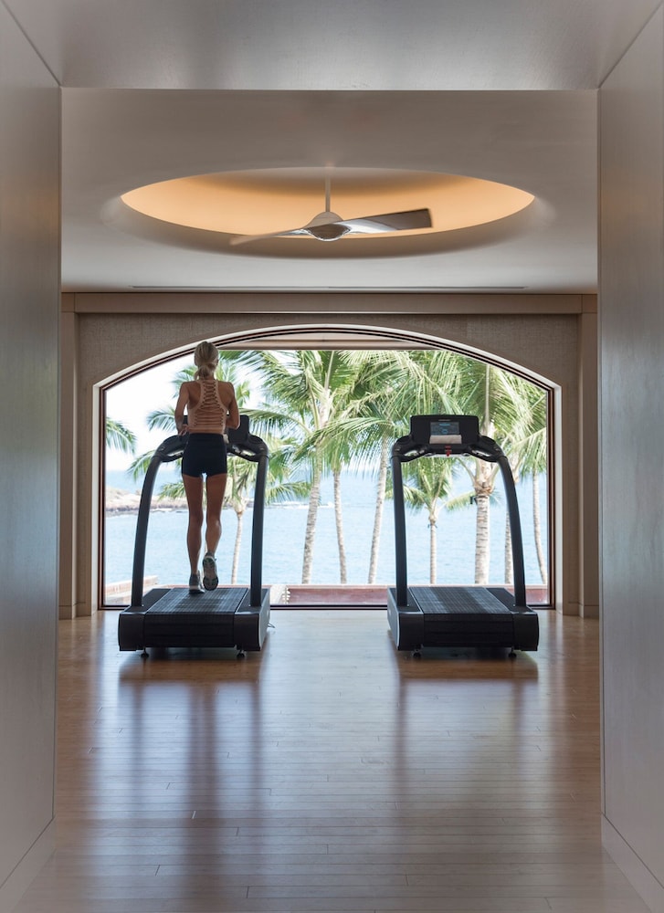 Four Seasons Resort Lanai 37/80