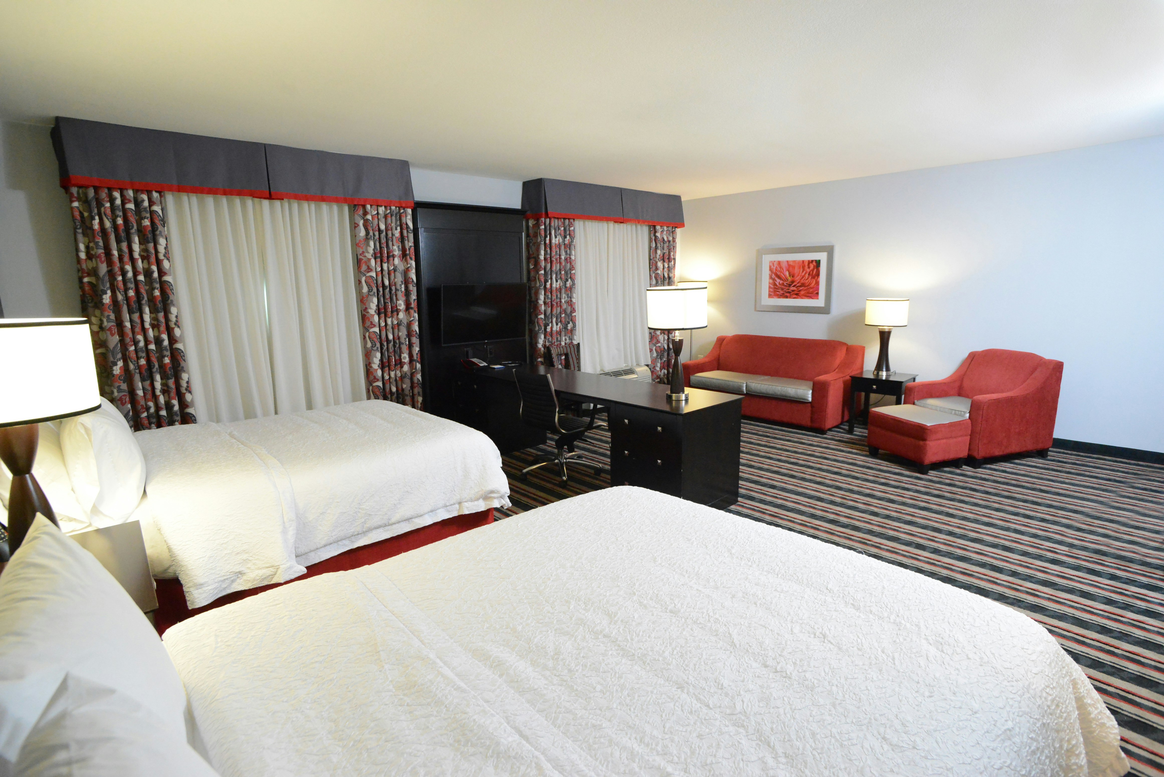 Studio, 2 Queen Beds, Accessible