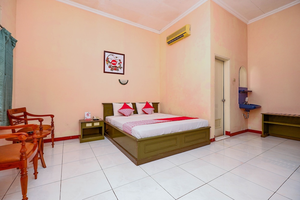 OYO 2495 Hotel Wijaya 10/50