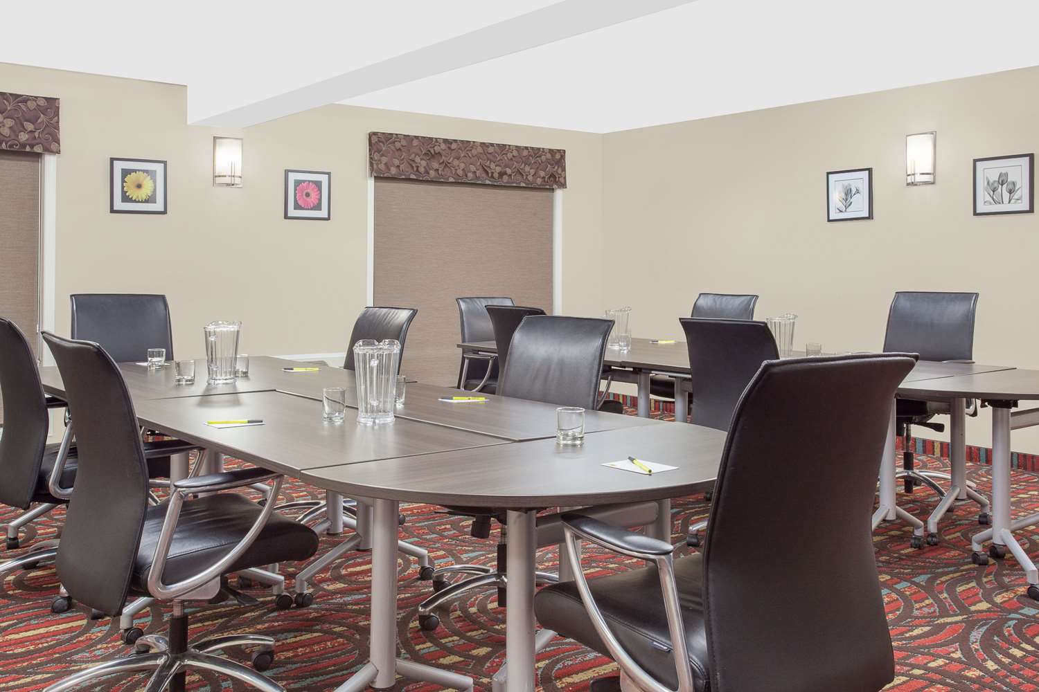 Super 8 by Wyndham Brandon MB 7/10