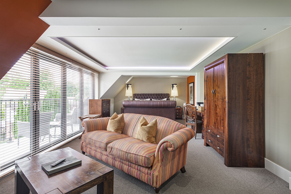 Forest Park Hotel 24/50