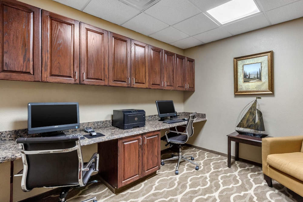Comfort Suites Corpus Christi Central 29/34