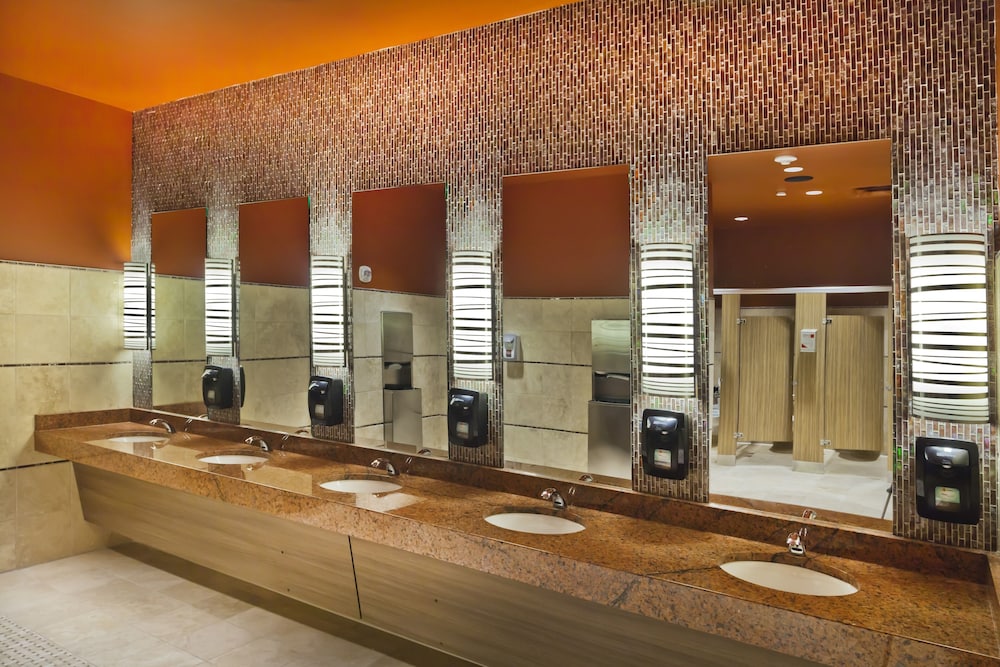 Shoshone Rose Casino & Hotel 12/30