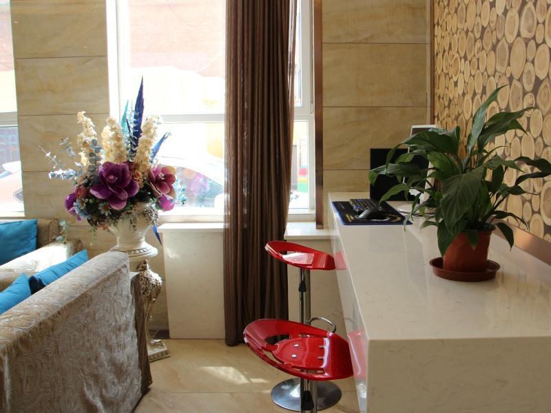 GreenTree Inn Hainan Tibetan autonomous prefecture Gonghe County Express Hotel 13/15