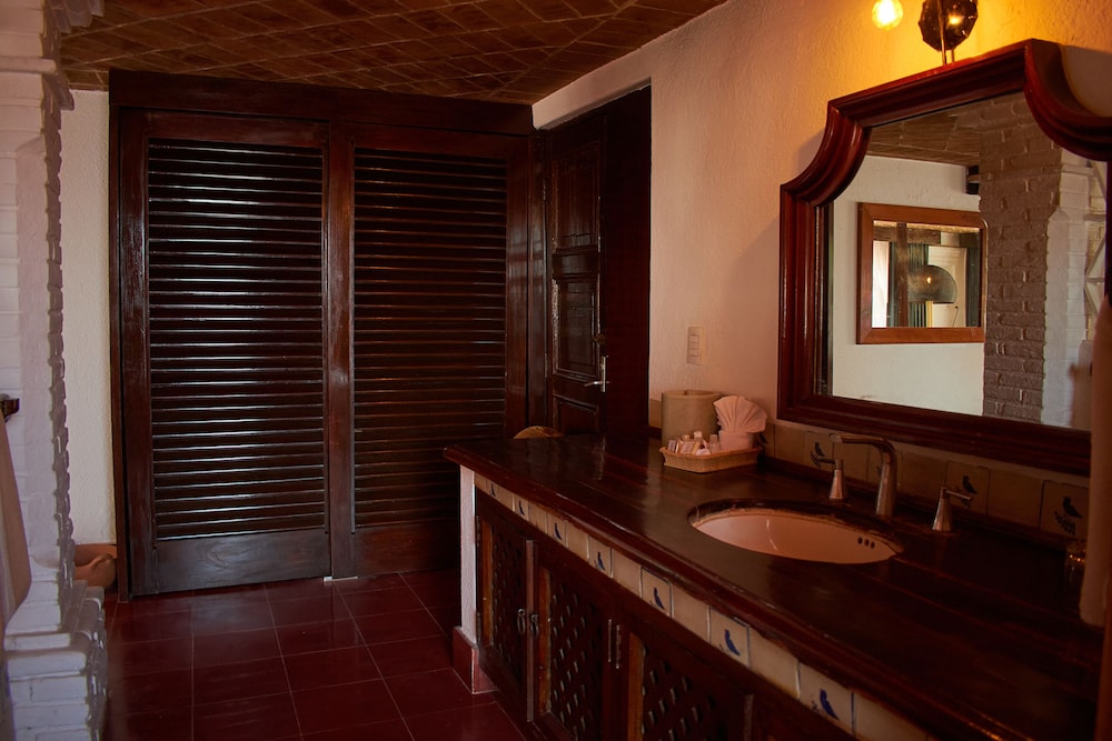 Hotel Boutique Casa Lisa (ex. by Villa Vera) 82/84