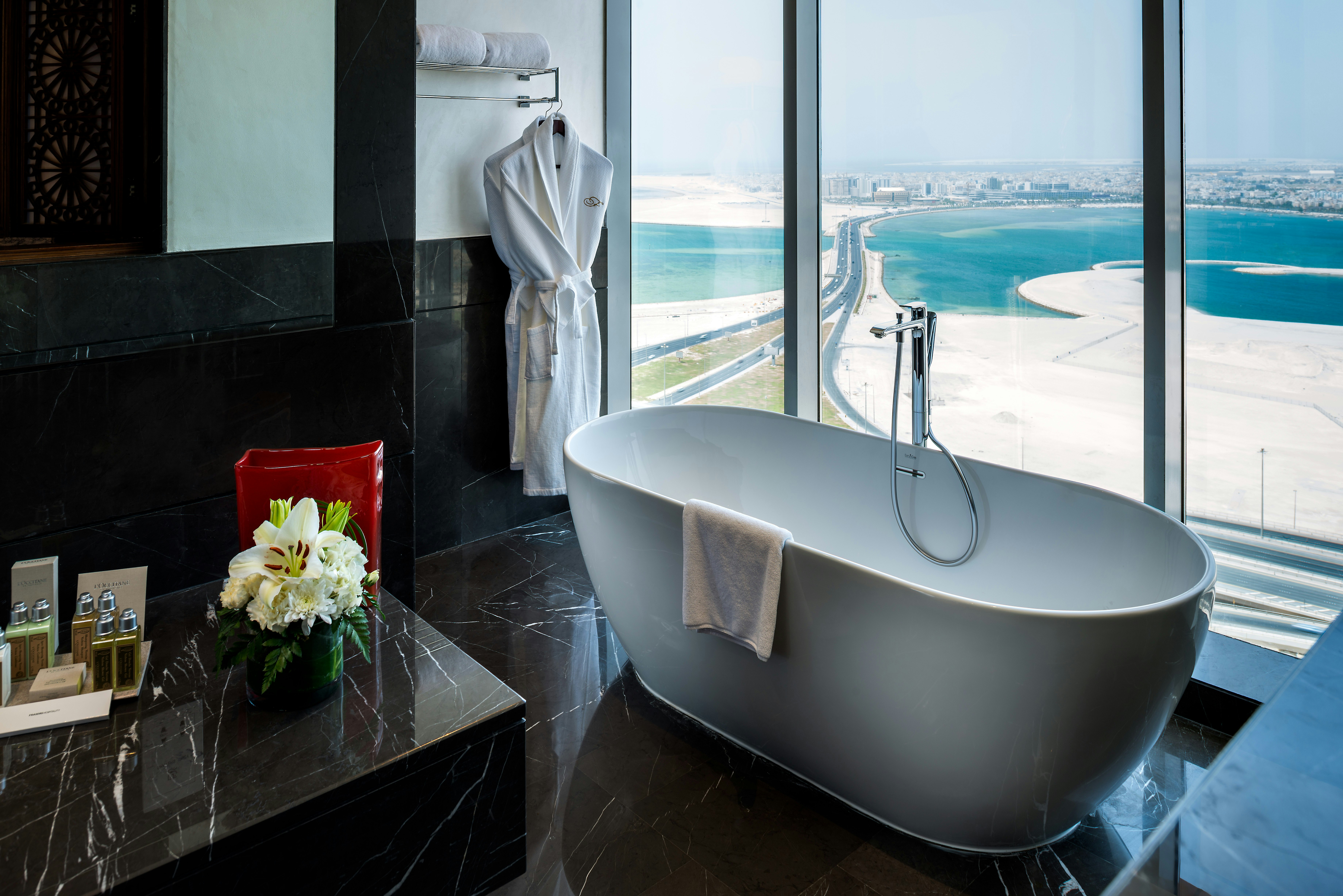 Fraser Suites Diplomatic Area, Bahrain 46/51