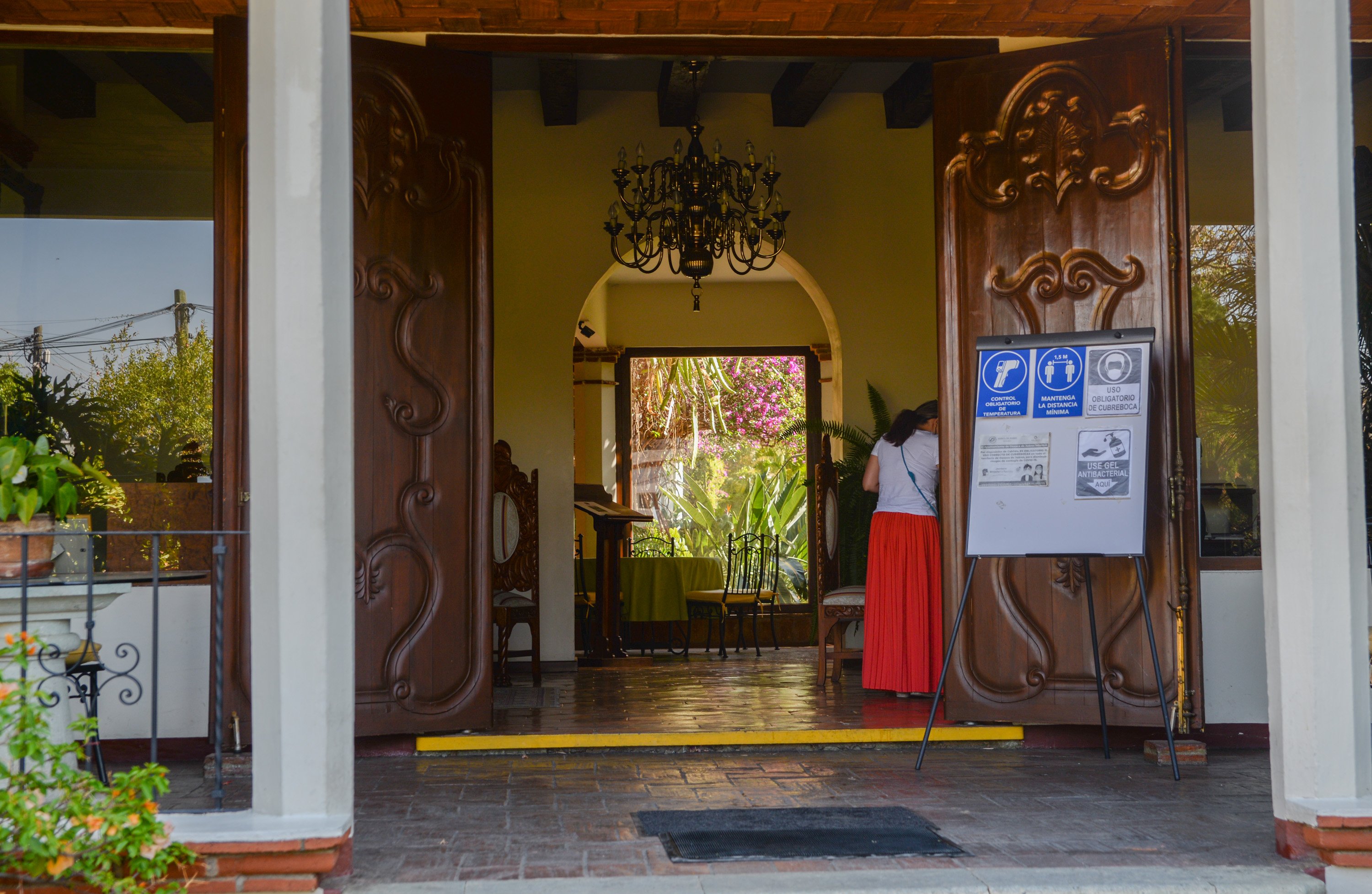 Hacienda Los Laureles 1/28