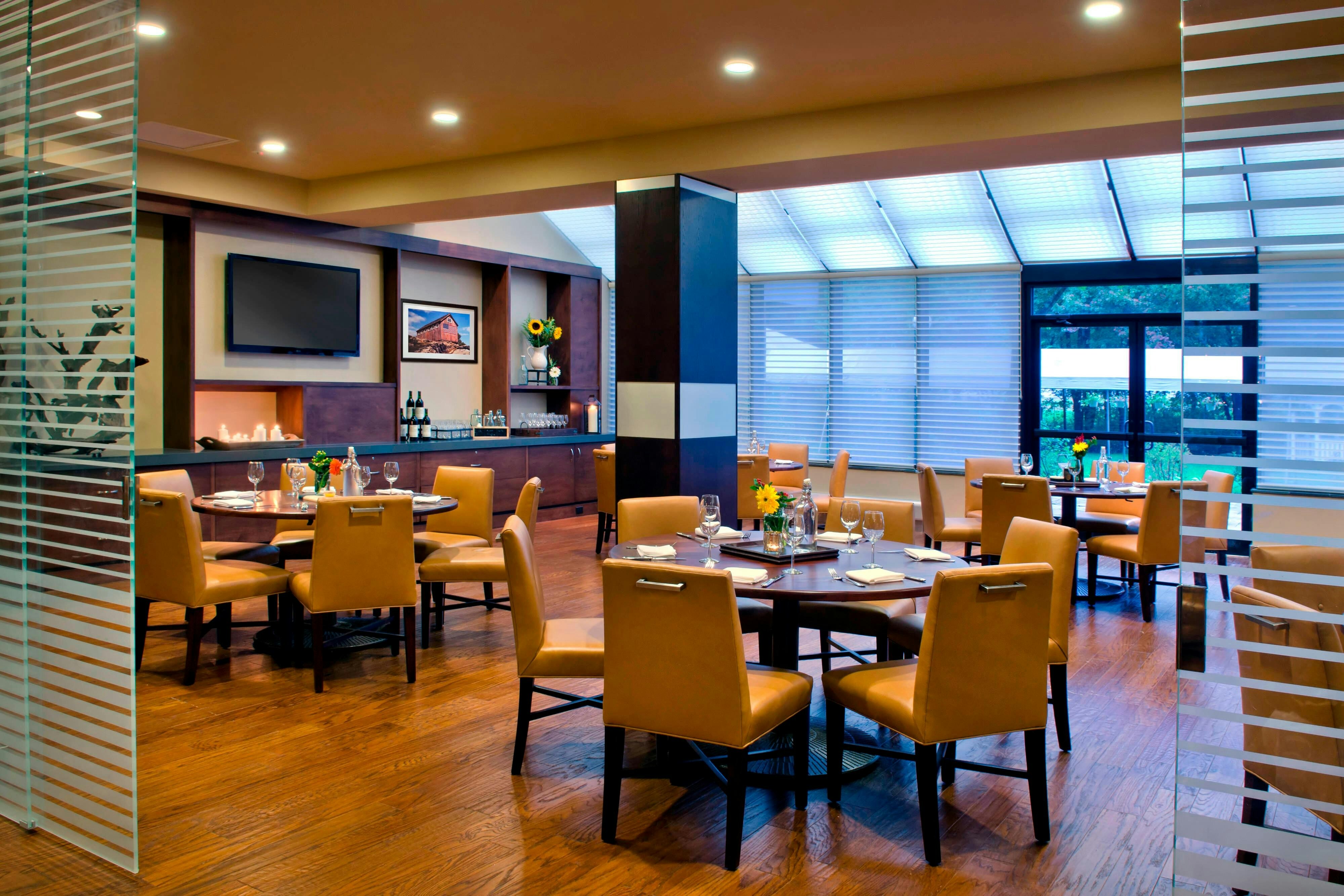 Trumbull Marriott Shelton 13/26