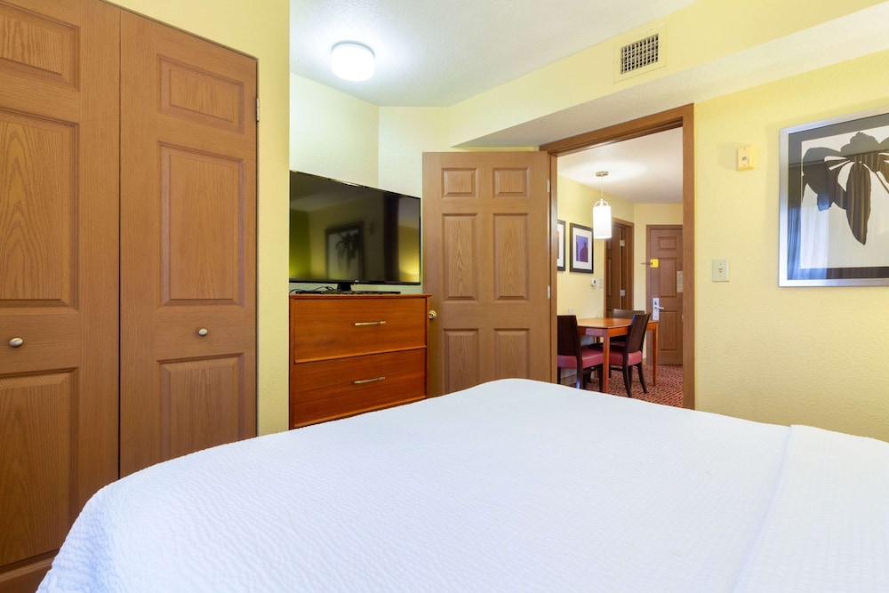 Towneplace Suites By Marriott Virginia Beach 12/55