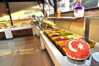 TELMESSOS HOTEL 37/58