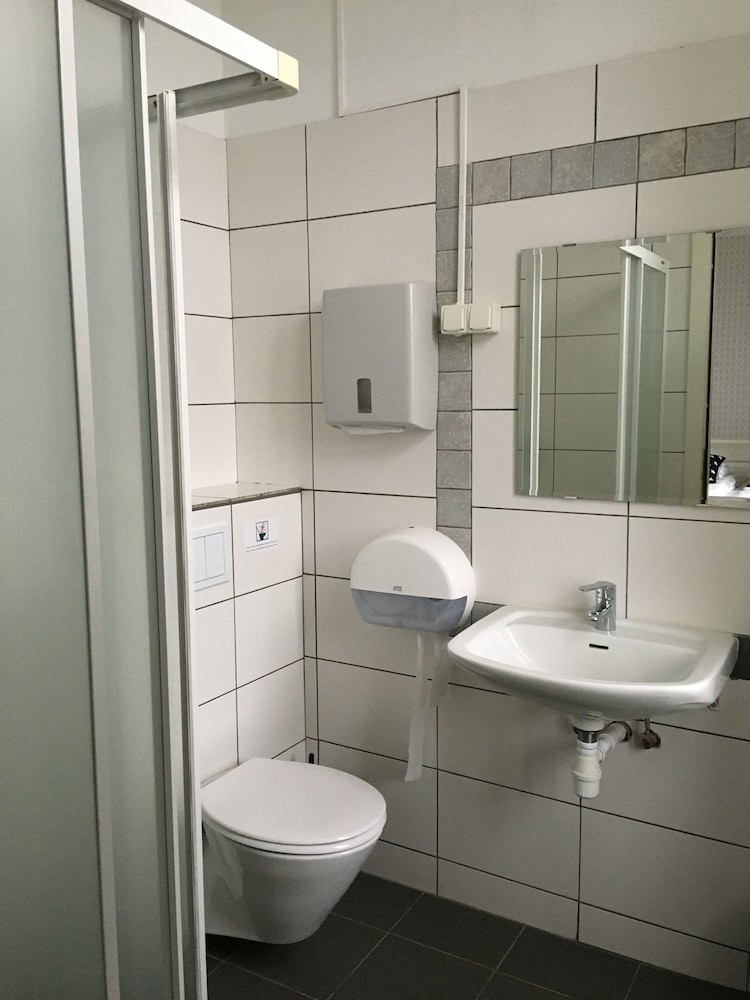 Halmstad Hotell And Vandrarhem Kaptenshamn 44/50