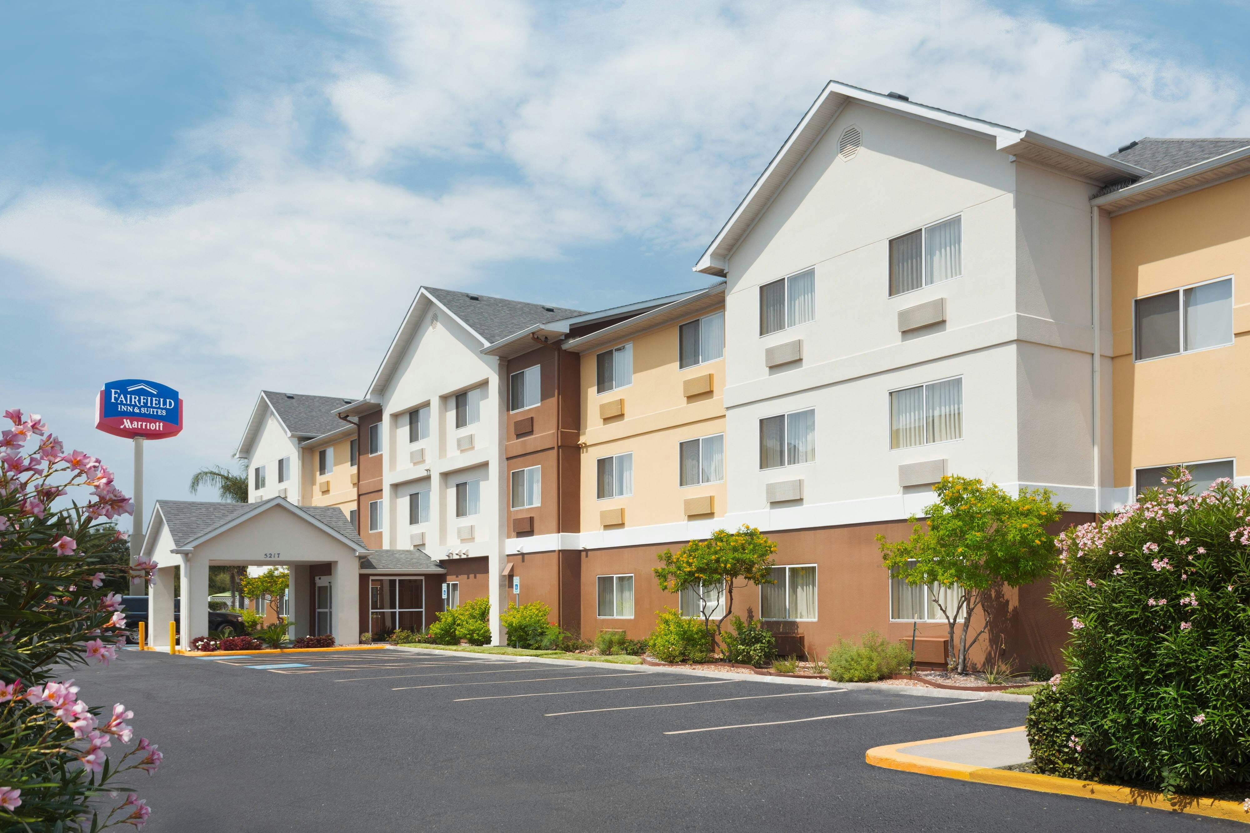 Fairfield Inn And Suites Corpus Christi 4/23