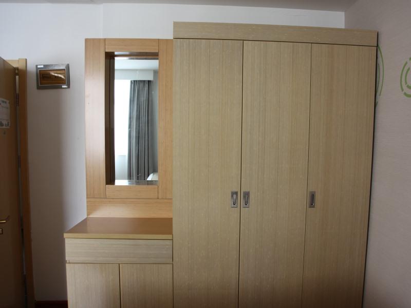 GreenTree Inn Zaozhuang High-speed Train Station Express Hotel 14/31