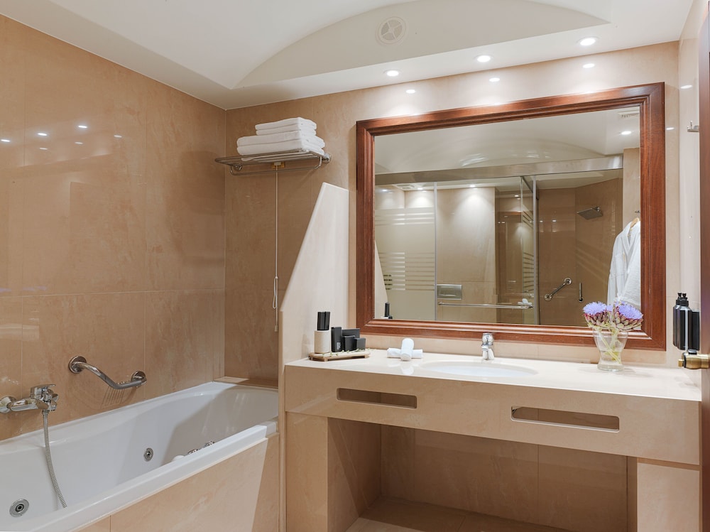 Kandia s Castle Hotel Resort & Thalasso 54/56