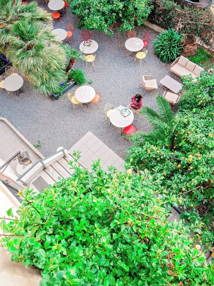 Hotel Lemon 39/50