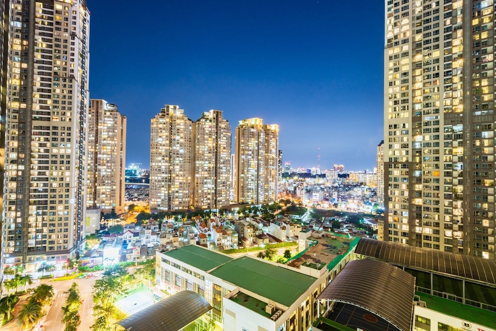Christine S Saigon Apartment 40/50