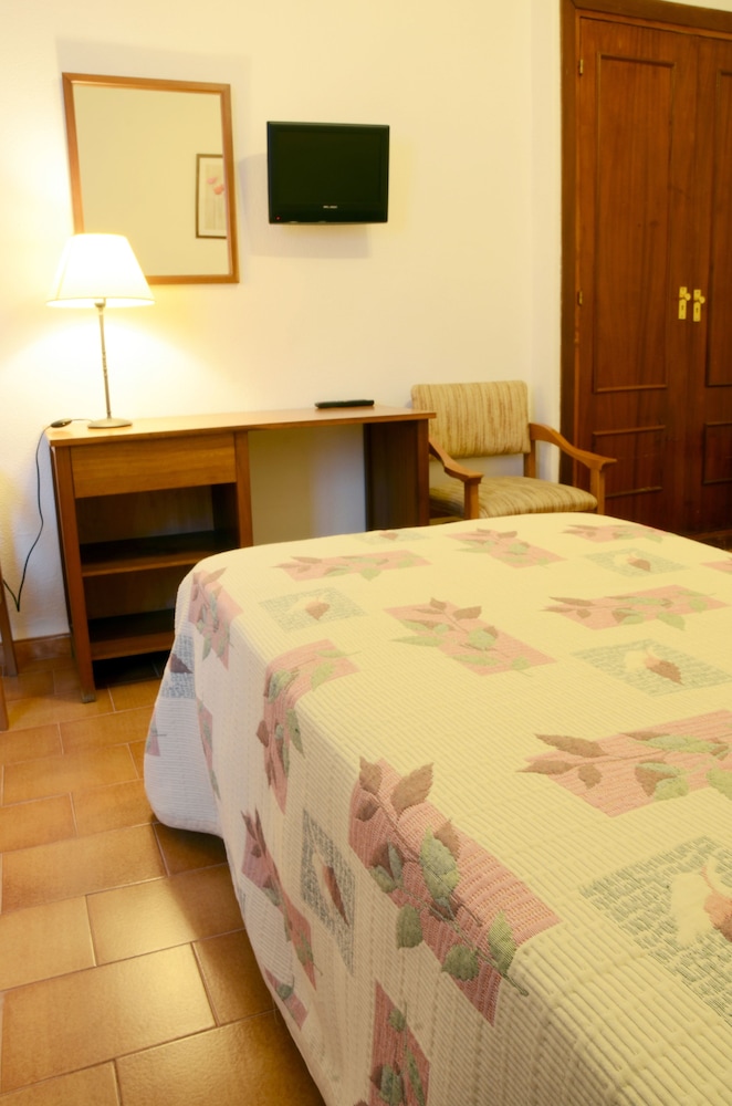 Hotel El Coloso 10/36