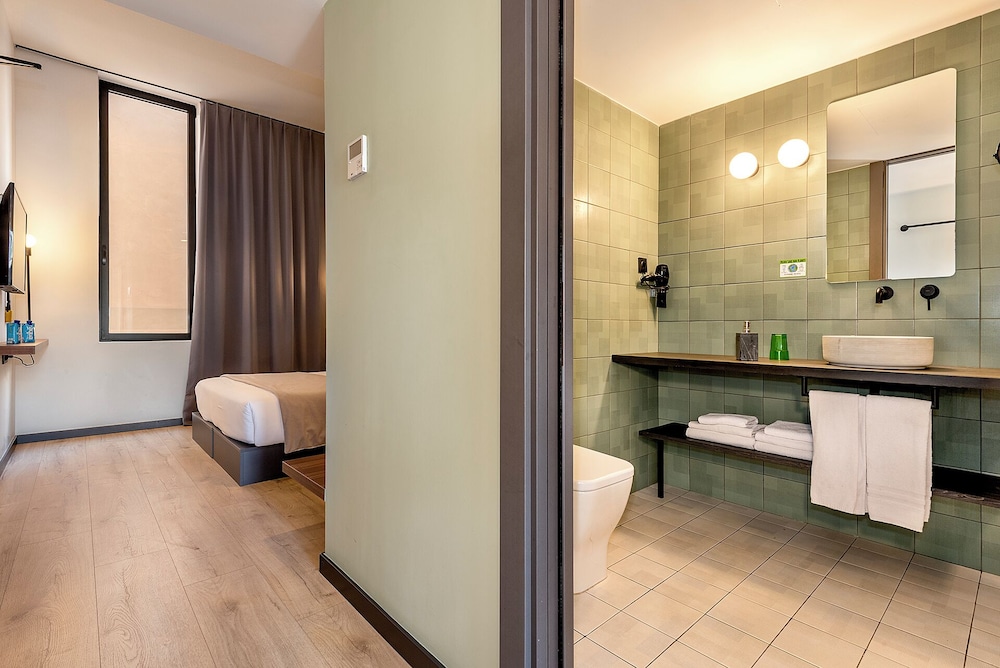 Hotel Orangine 55/58